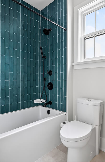 Salle de bain d'une maison au Quartier Meredith à Chelsea construite par Exo Construction