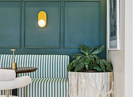 Local commercial M immobilier construit par Exo Construction