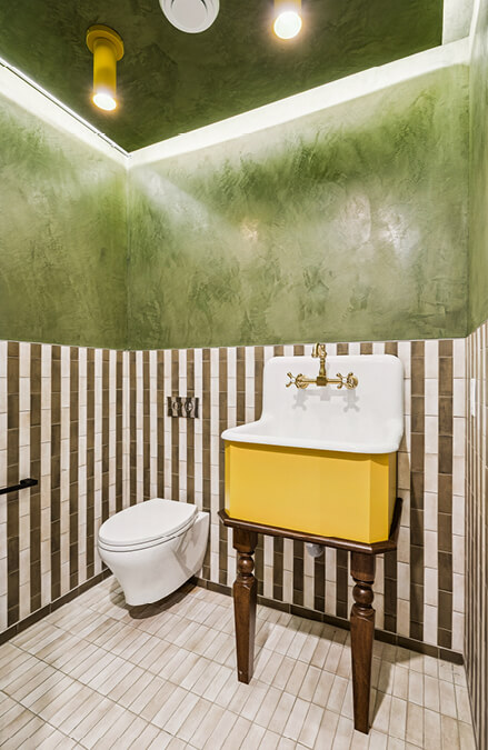 Local commercial M immobilier construit par Exo Construction